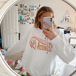 The beach club crewneck